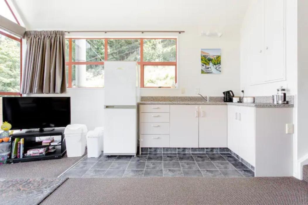 Hot Tub And Views Over Central Queenstown - Entire Holiday House Kültér fotó