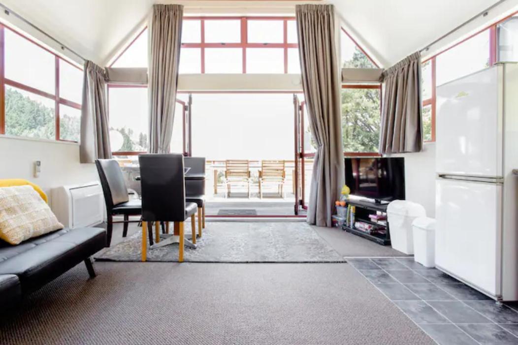 Hot Tub And Views Over Central Queenstown - Entire Holiday House Kültér fotó